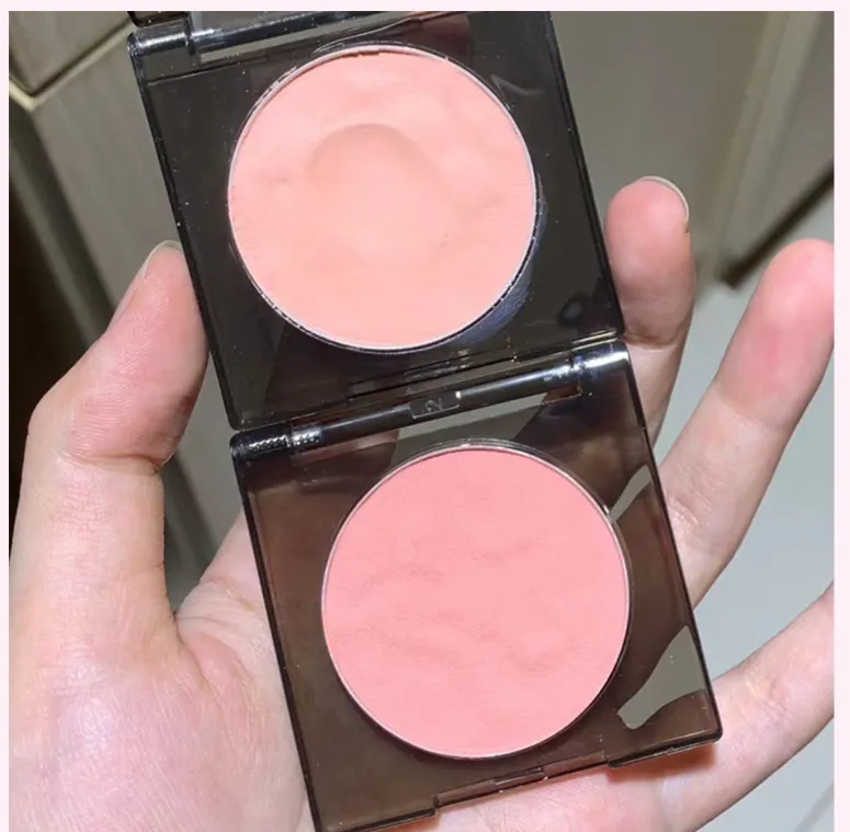 Buy 1 Get 1 FreeEye Brightener, Conceal & Brighten Dark Circles